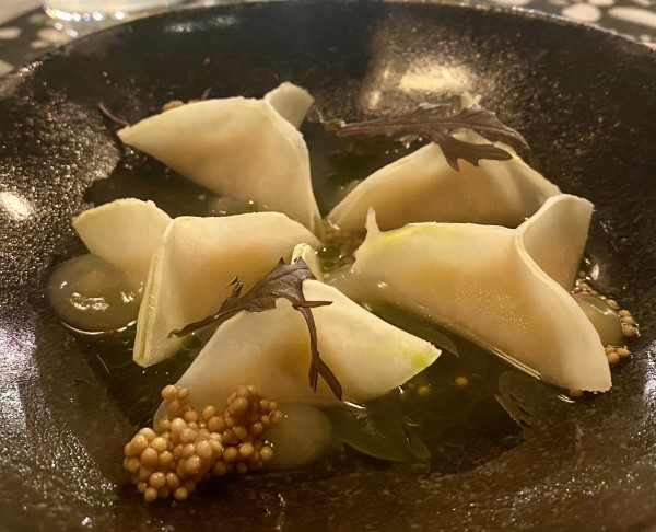 Kohlrabi-Ravioli - &flora - Wien