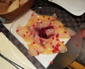 Schwertfischcarpaccio, rot Rüben, Cranberrys, herrlich!