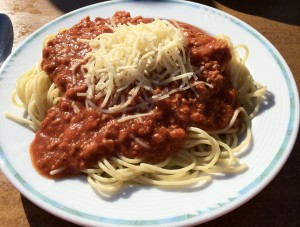 Spaghetti „Bolo“ mit Bergkäse on 🔝… regionale Interpretation eines Klassikers 😉 - Auenfelder Hütte - Schröcken