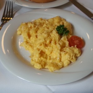Rührei zum Frühstück - Brauhotel Weitra - WEITRA