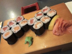 Akafuk - Sake-Maki & Tekka-Maki (EUR 4,10 Lachs, EUR 4,50 Thuna je 6 Stk.) - Akafuk Sushi - Wien