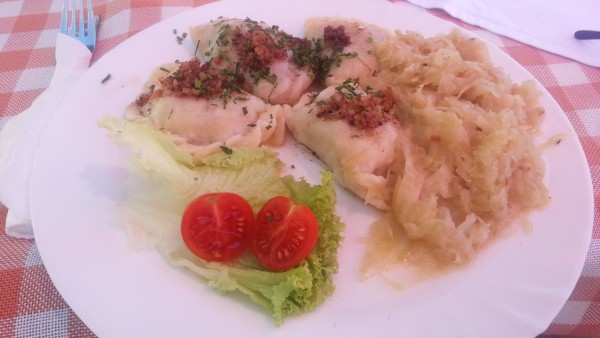 Fleischnudeln mit Sauerkraut
 - Gasthof zum Enzian - St. Stefan