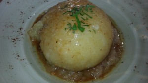 Fleischknödel auf Sauerkraut - Goldener Stern - GMÜND