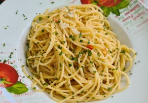 Aglio e olio - Trattoria Da Montefusco - Rudersdorf