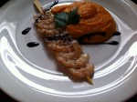 Garnelenspieß mit Karotten-Ingwerpüree