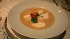 Hummerschaumsuppe, ausgezeichnet. - Zur Kanne - LECH am Arlberg