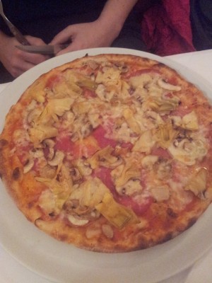 Pizza Quattro Stagioni.