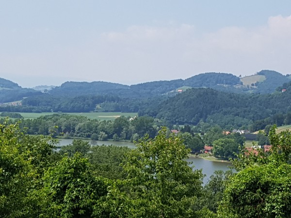Ausblick von der Terasse nach vorne - Das Anna im Schlosskeller - Leibnitz