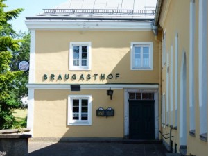 Zur Anlage gehörender ehemaliger Braugasthof - Gut Wildshut - St. Pantaleon