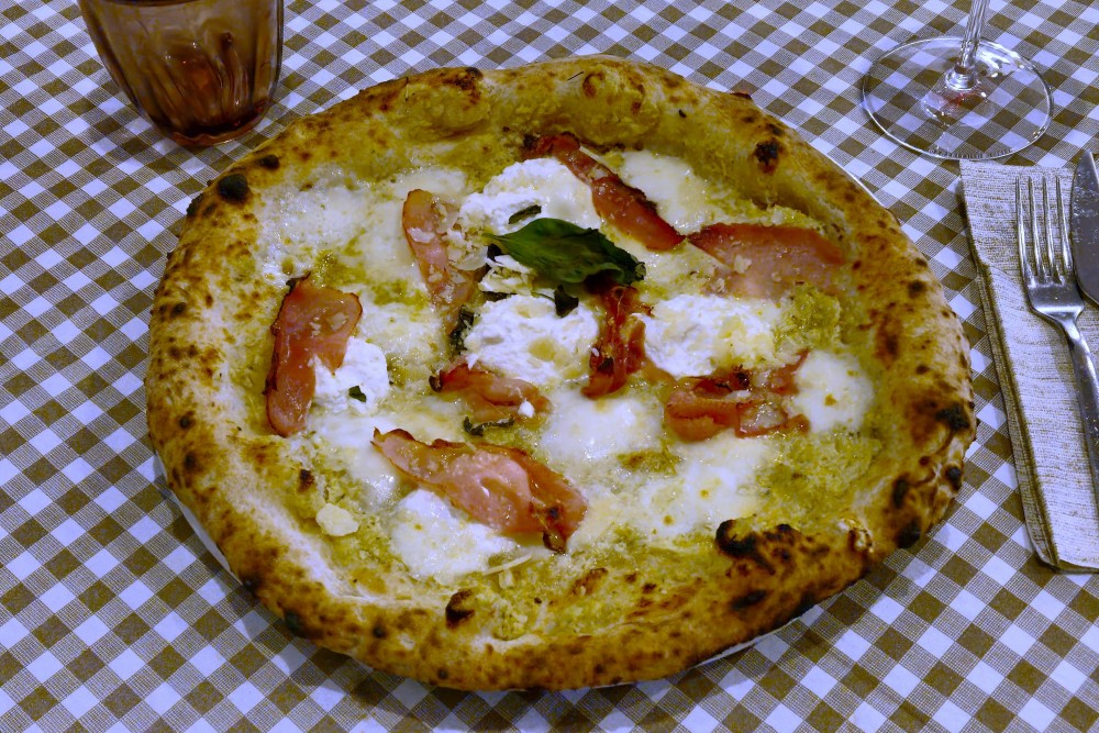La Spiga - Pizza O'Primm Ammor - sehr gute Auflagen - Pizzeria la Spiga - Wien