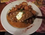 Mastochsenbraten gefüllt mit Schinken und Camembert, top! - Pürstner - Wien
