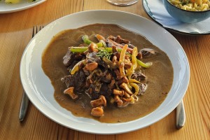 Zum Weissen Hirschen - Tagesangebot Stroganoff - etwas zu wenig Kraft, nicht ... - Seeböckenhotel Zum Weissen Hirschen - St. Wolfgang