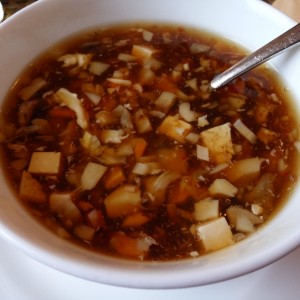 Pikant-saure Suppe (dezent scharf) - Mr. Chen - Wien