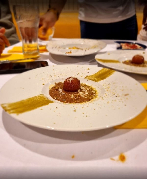 Gulab Jamun - Kumar's Kitchen - Wien