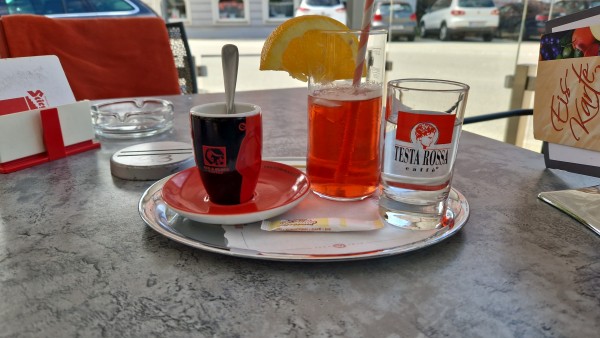 Italienisches Menü Espresso und Campari Soda - Bäckerei Leimüller - Thalgau