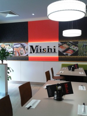 Mishi - Im Lokal