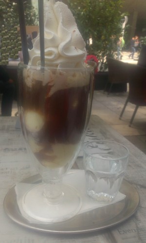Eiskaffee, Mai 2015