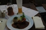 Gulasch mit Knödel - Zum fidelen Affen - Salzburg