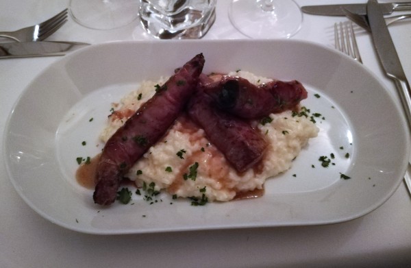 Saltimbocca von der Kalbsleber mit Parmesan Risotto. Der Innereienfan wähnte ... - Gasthaus Woracziczky - Wien