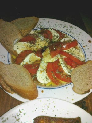 Mozzarella mit Paradeiser