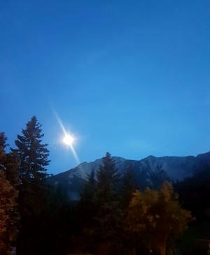 Toller Ausblick auf Schneeberg, Halbmond und Venus - gratis zum Abendessen..