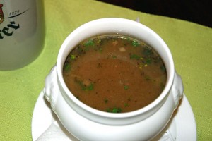 Erdäpfelsuppe mit Pilzen "Chefsache" - Chefsache - Mödling