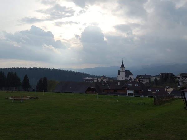 Blick von der Terrasse Richtung St. Kathrein - Pieber Panoramaschihütte - St. Kathrein am Offenegg