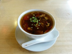 Süß-scharfe Suppe 