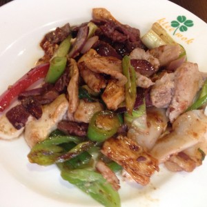 alle drei Fleischsorten mit Sichuan Sauce. - Asia Restaurant Klee Wok - Wien