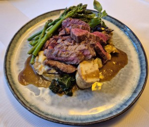 Flanksteak
€ 23,00 I € 21,00 (kleine Portion) - Gasthaus Reisenbauer - Scheiblingkirchen