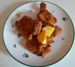 Ausgelöstes Backhendl