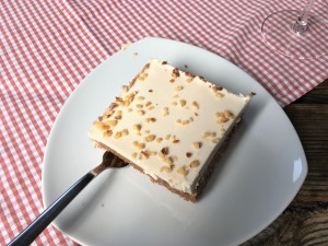 Schilcher-Joghurt Schnitte