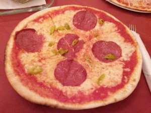 Kleine Pizza Diavolo - Pizzeria Volta - Graz