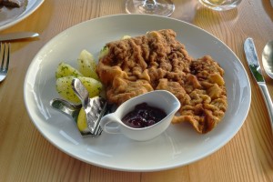 Zum Weissen Hirschen - Wiener Schnitzel - passabel - Seeböckenhotel Zum Weissen Hirschen - St. Wolfgang