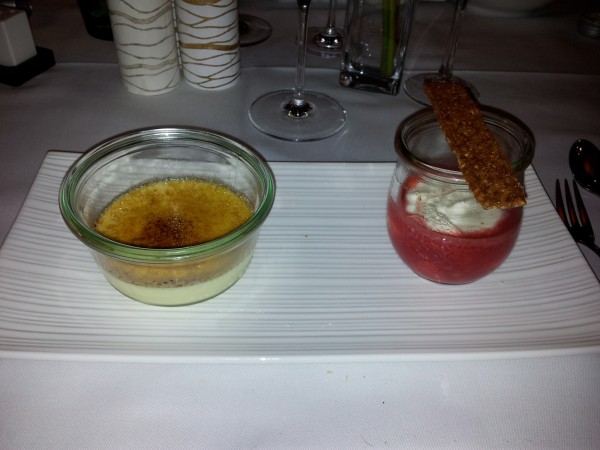 Creme Brulee vom Lavendel mit Beeren u. Süßem Rahm - Bärenhof Kolm - Arbesbach