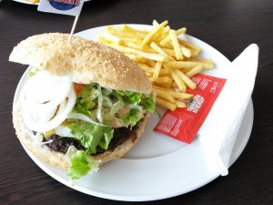 Cheese-Burger - Mediterran BurgerGrill - Lannach