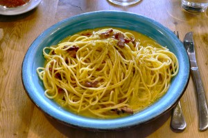 Il Mare - Spaghetti Carbonara Original (ohne Obers), etwas zu flüssig (Nudelwasser), sonst recht gut