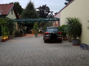 Eingangsbereich - Weinbau Stadlmann - Wien