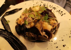 Risotto ai frutti di mare al nero di seppia A, B, D, G, R, Q, G -  € 18,90 ... - Dal Don - Bad Vöslau