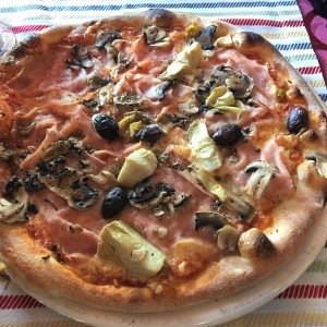 Pizza Capricciosa 12/2019 - Pizzeria Primavera - Unterpremstätten