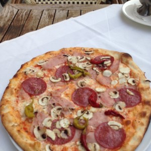 Pizza Diavolo - PIZZERIA TRATTORIA SALIERI - Wien