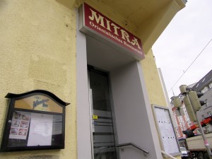 Aussen - Mitra - Wien