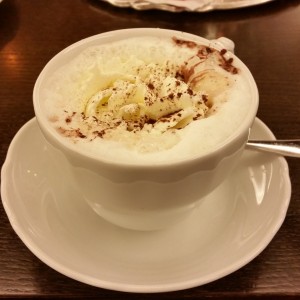 Cappuccino - Kurkonditorei Oberlaa - Wien