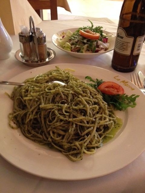 Pasta mit Pesto - La Morra - Tulln