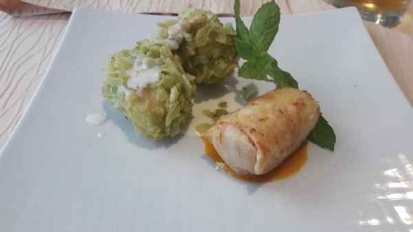 Zweierlei von der Banane
Grüner Klebereis – Mango-Maracuja-Sauce – ... - AN NAM - Wien