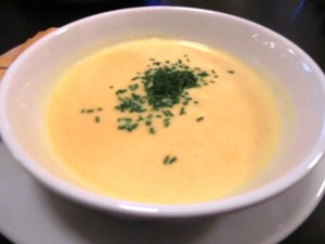 Kokos-Karotten-Suppe - Pastis - Graz