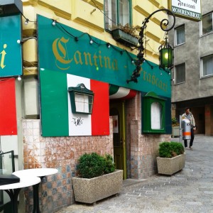 Frascati - Cantina-Eingang - Pizzeria Frascati - Wien