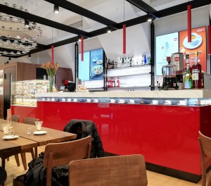 Die haben "mir" da kürzlich ein richtig nettes Lokal hergestellt, mit super ... - Illy Caffe Flagshipstore - Wien