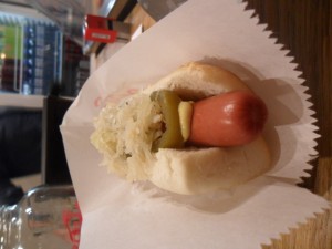 Hot Dog "New York" - Hildegard Wurst deli - Wien