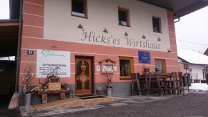Lokal Aussenansicht - Hicks'es Wirtshaus - Riegersdorf